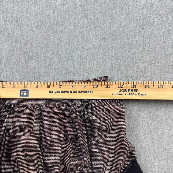 Lululemon Shorts Womens 4 Pink Stripe Lined Hotty Hot Short Ii Stretch Yoga‎ Gym - Picture 7 of 12